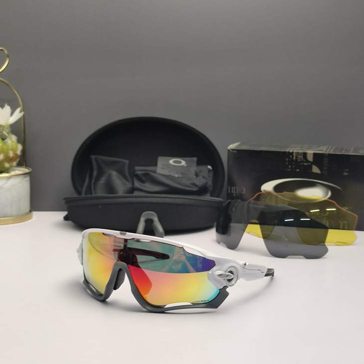 Picture of Oakley Sunglasses _SKUfw66124553fw